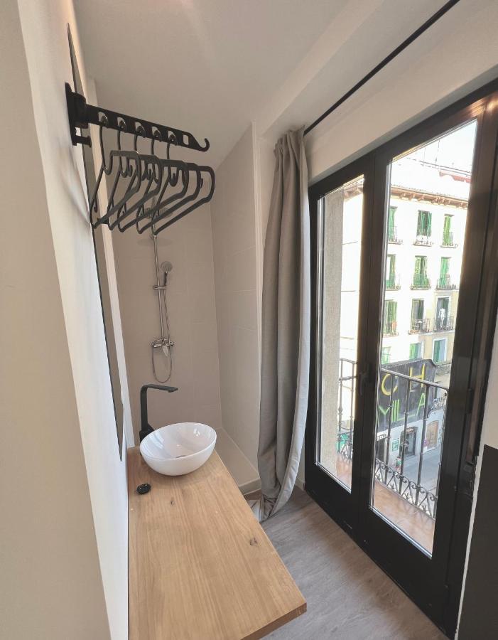 Hotel Casa De Huespedes Mi Lla Madryt Zewnętrze zdjęcie